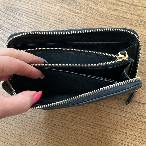 ‼️SALE‼️ Prada Nappa Gaufre Zip Around Wallet - Picture 7 of 13